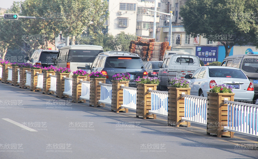 花箱材料如何影響花箱價格？